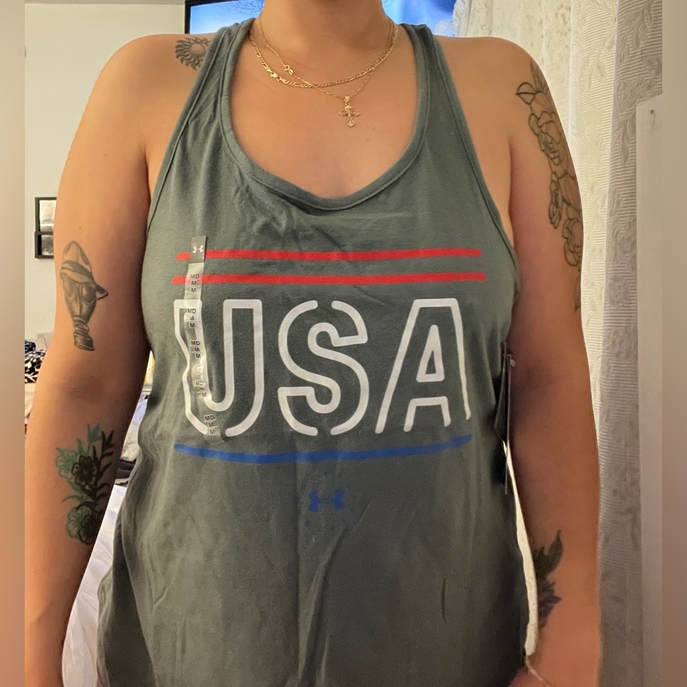 BRAND NEW UNDER ARMOUR TANK TOP